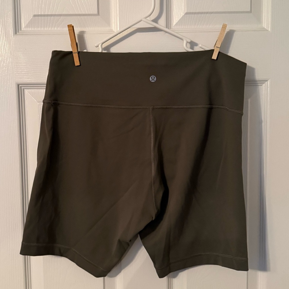 Lululemon Wunder Train High-Rise Short 8" Grey Sage